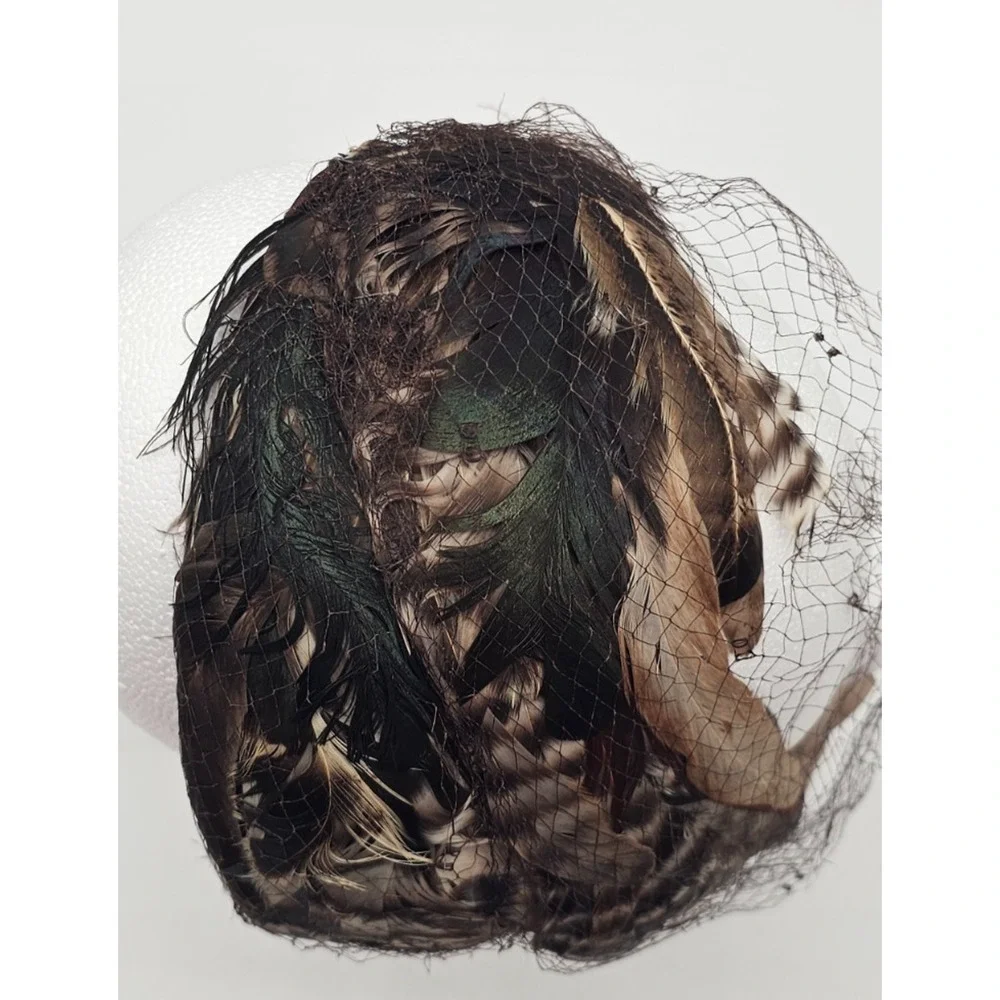 Vintage 1950s Gwen Phares Feather Hat with Veil - Mid Century Millinery